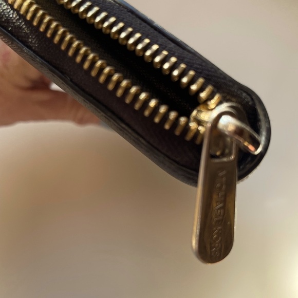 Louis Vuitton Boulogne 35 Monogram February 2001 date code Authentic - Picture 9 of 15